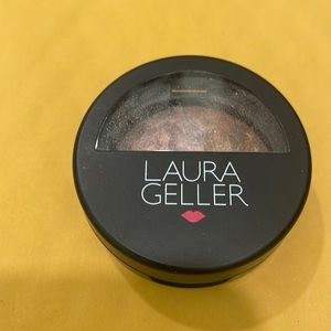 Laura Geller - baked marble eyeshadow